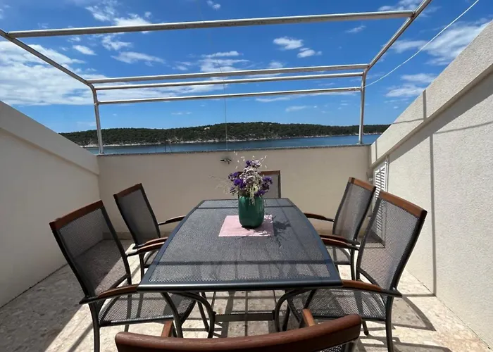 Seaside House Dragica